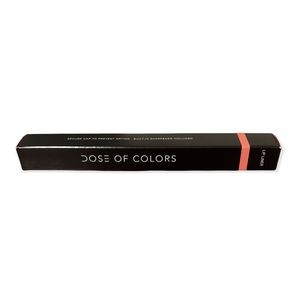 NIB | DOSE OF COLORS | Lip Liner | IT’S COMPLICATED